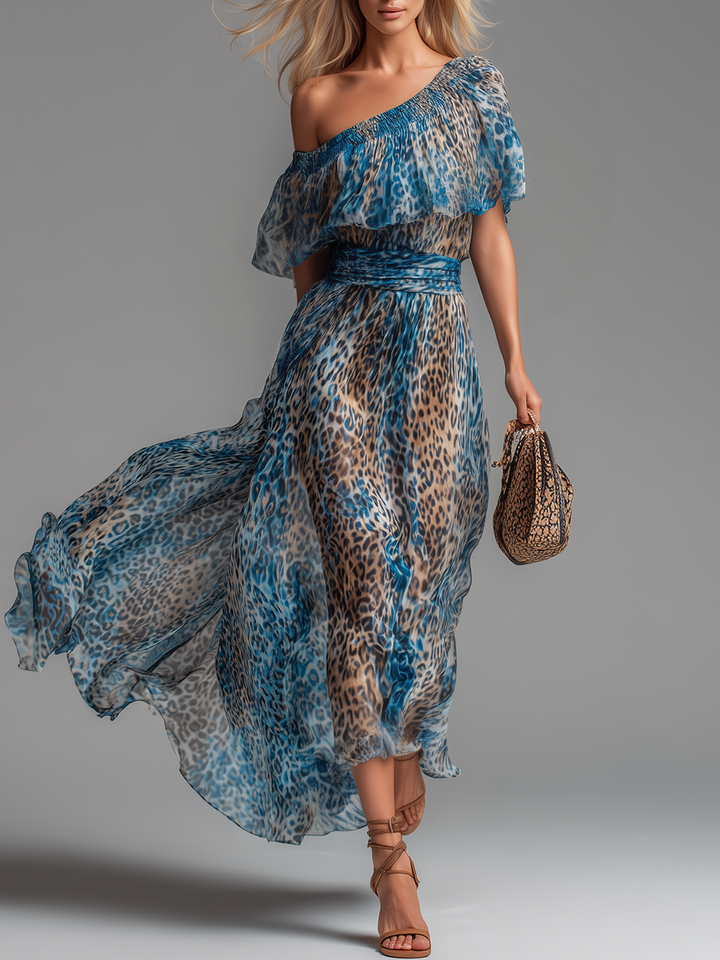 Wild | Long chiffon dress with leopard print and bare shoulders