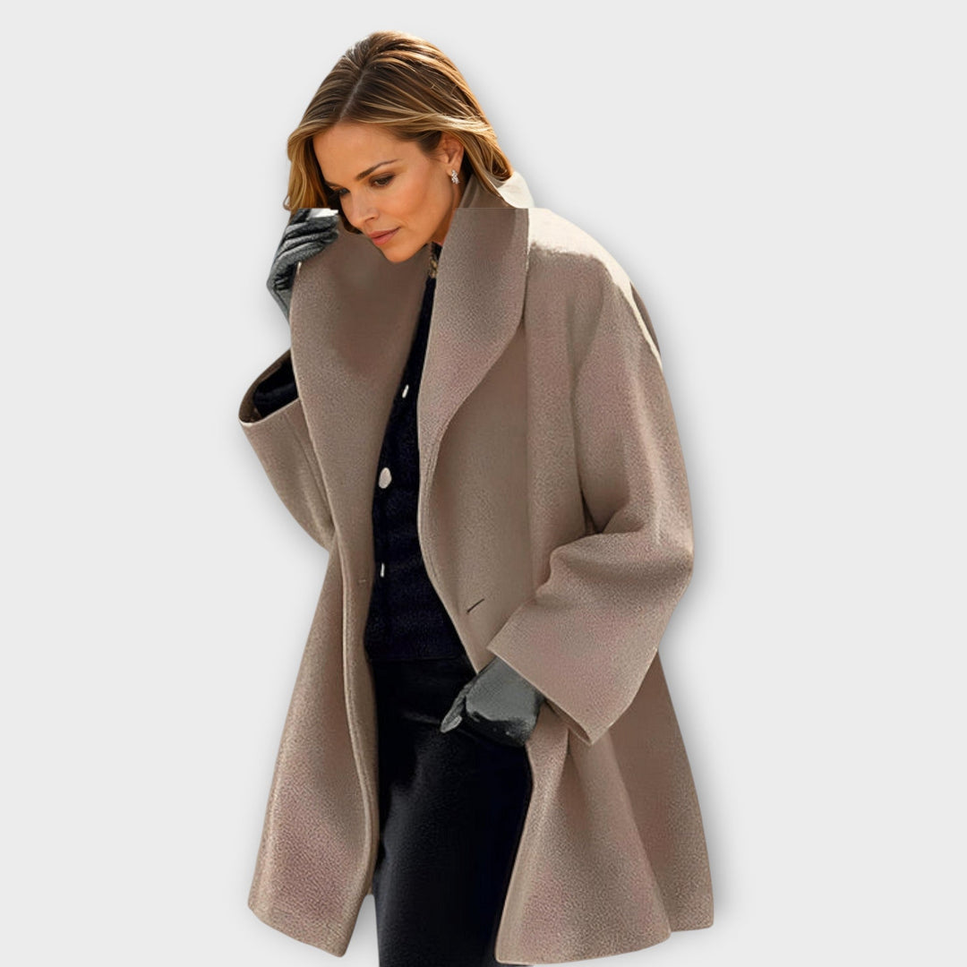 Vania | Elegant Hooded Coat
